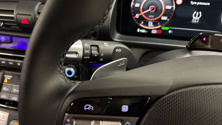 Hyundai INSTER 85kW 02 49kWh 5dr Auto Electric Hatchback